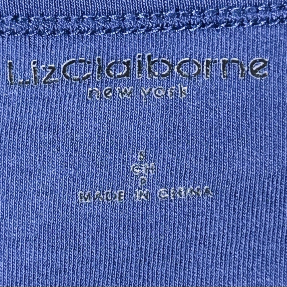 4/$20 Liz Claiborne New York Petite Blue Long Sleeve Cotton Tee Shirt Small - Picture 3 of 4